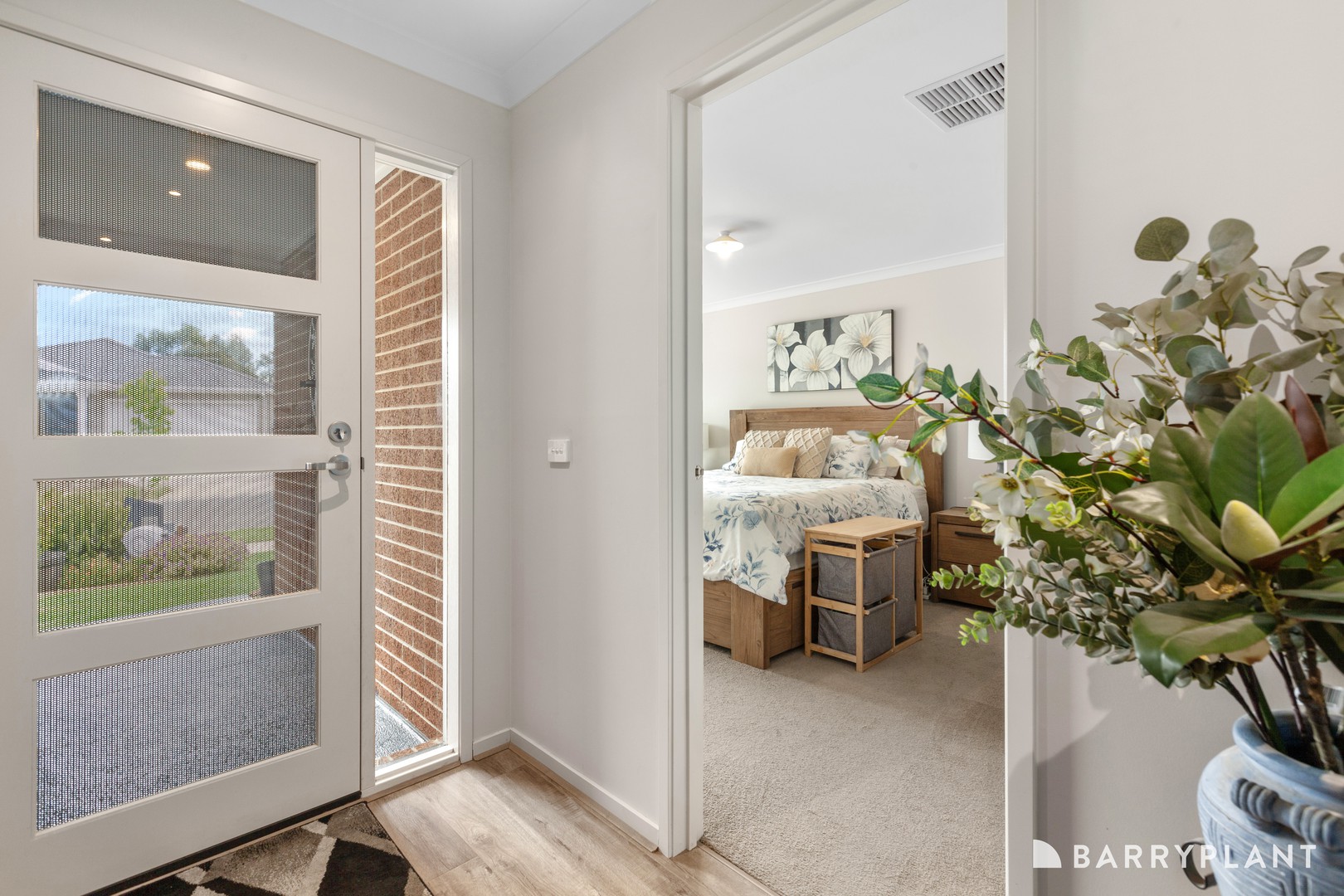 10 Stables Street, Kilmore, VIC 3764, Kilmore - Thumbnail 2