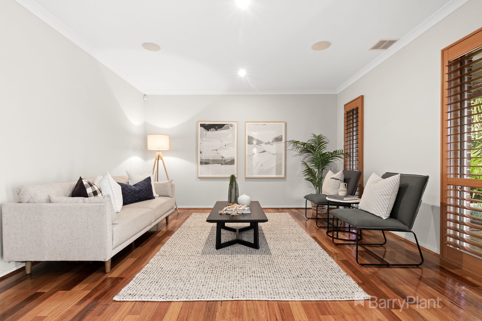 10 Stanhope Avenue, Berwick, VIC 3806, Berwick - Thumbnail 2
