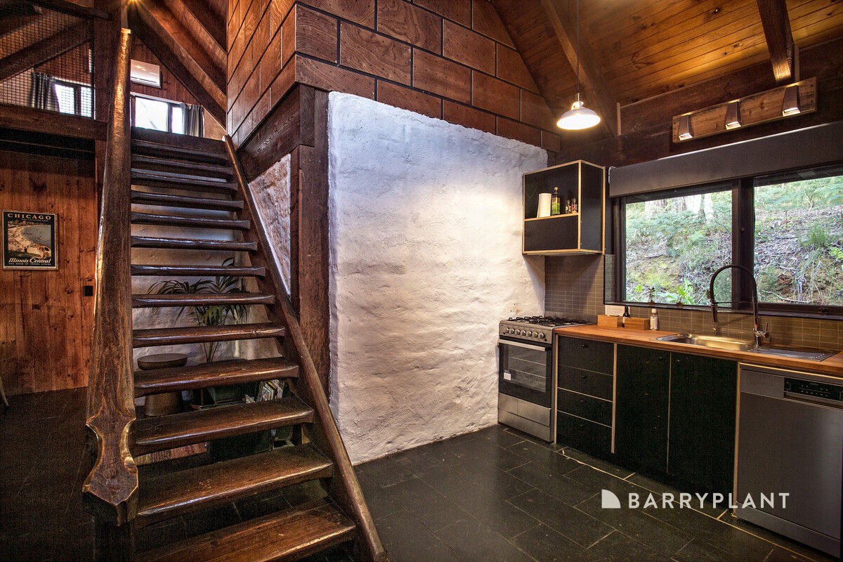 10 Stewart Road, Emerald, VIC 3782, Emerald - Thumbnail 4