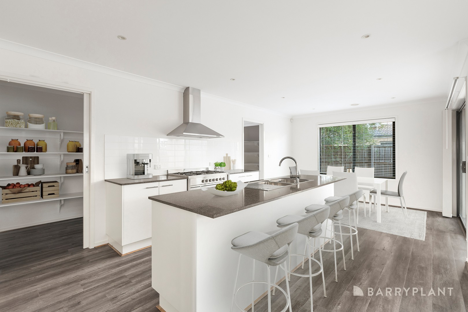 10 Swan Walk, Chelsea, VIC 3196, Chelsea - Thumbnail 4