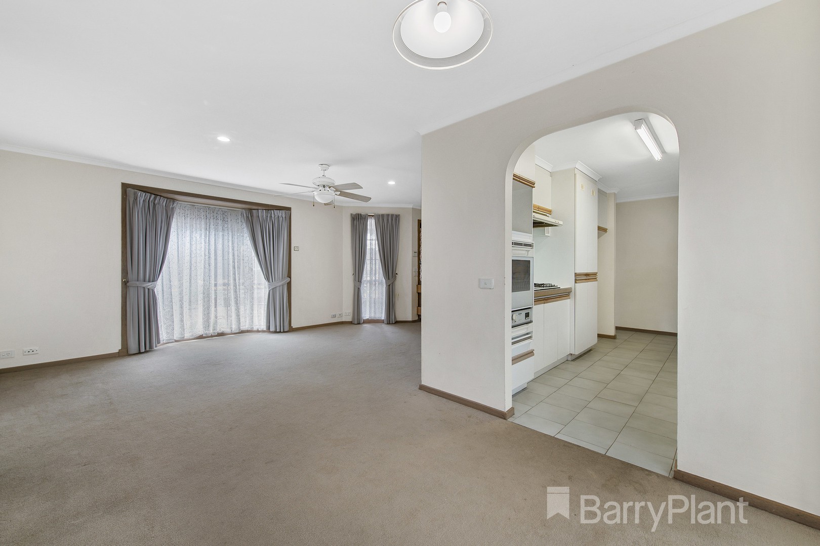 10 Symons Avenue, Hoppers Crossing, VIC 3029, Hoppers Crossing - Thumbnail 2