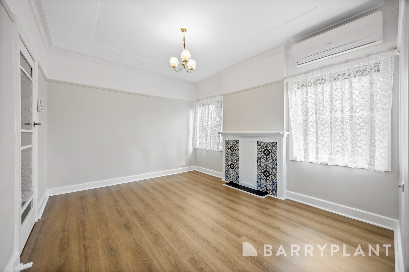 10 Symons St, Wendouree, VIC 3355, Wendouree - Thumbnail 4