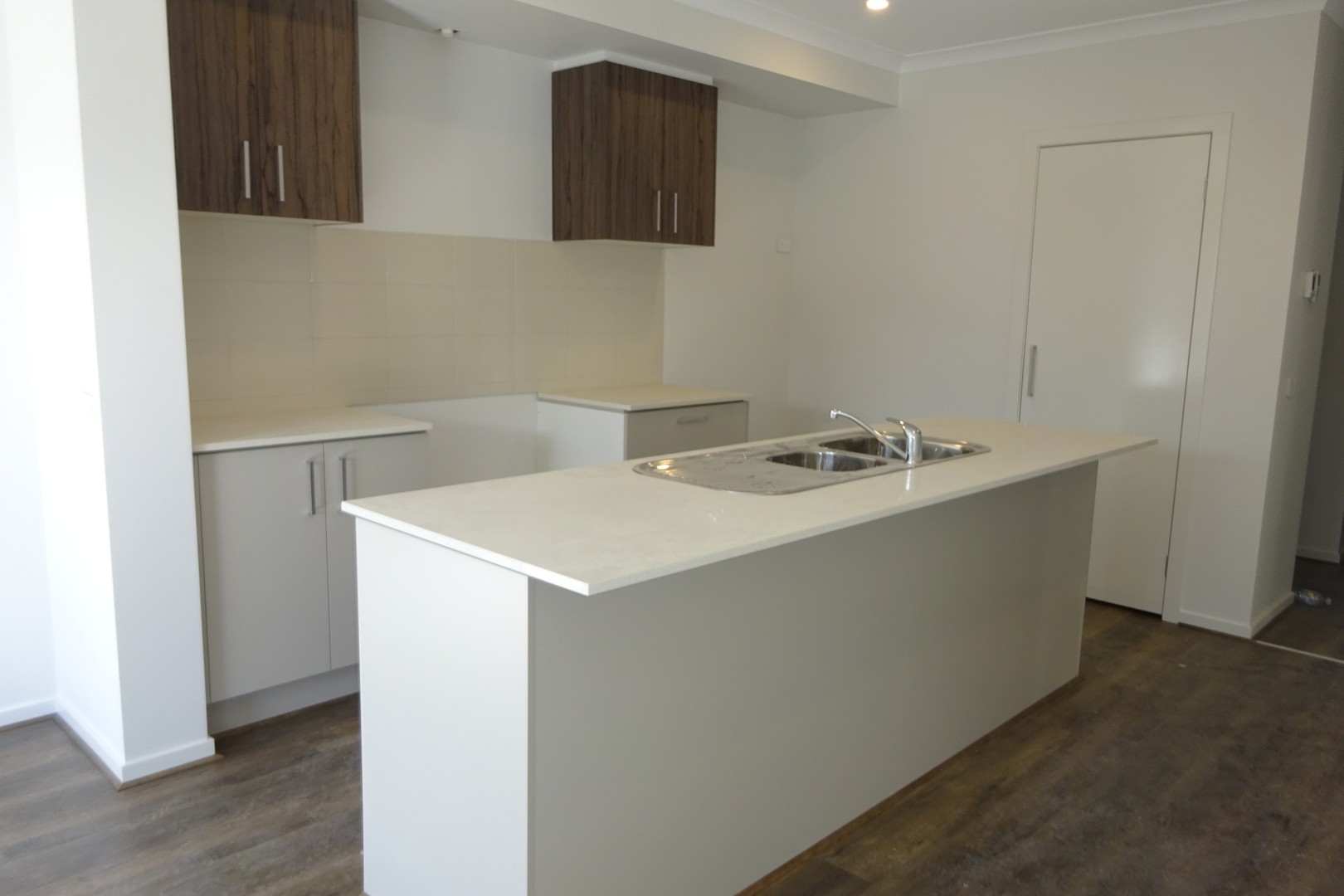 10 Tarrion Rise, Craigieburn, VIC 3064, Craigieburn - Thumbnail 2