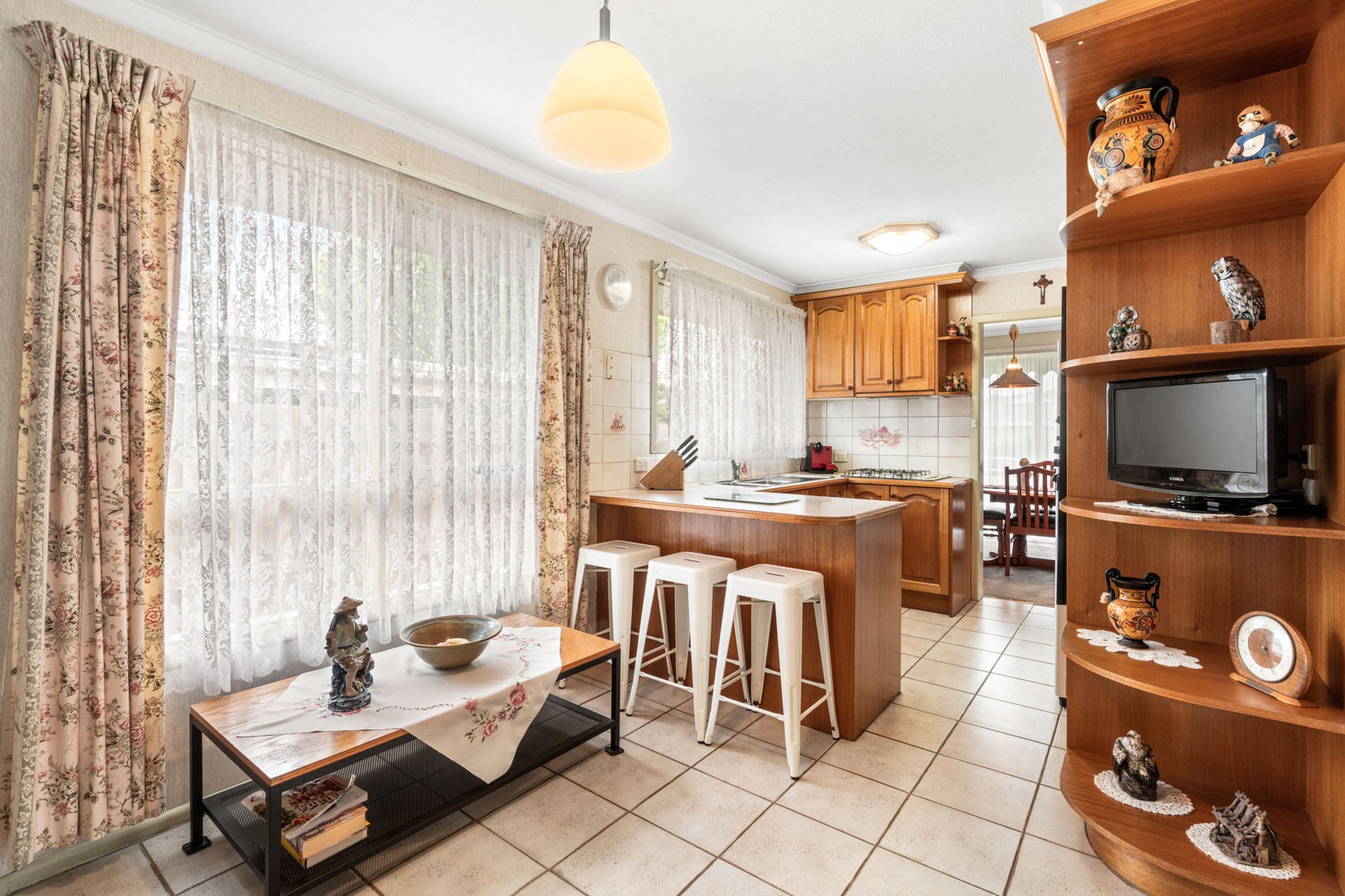 10 Teleta Crescent, Corio, VIC 3214, Corio - Thumbnail 2