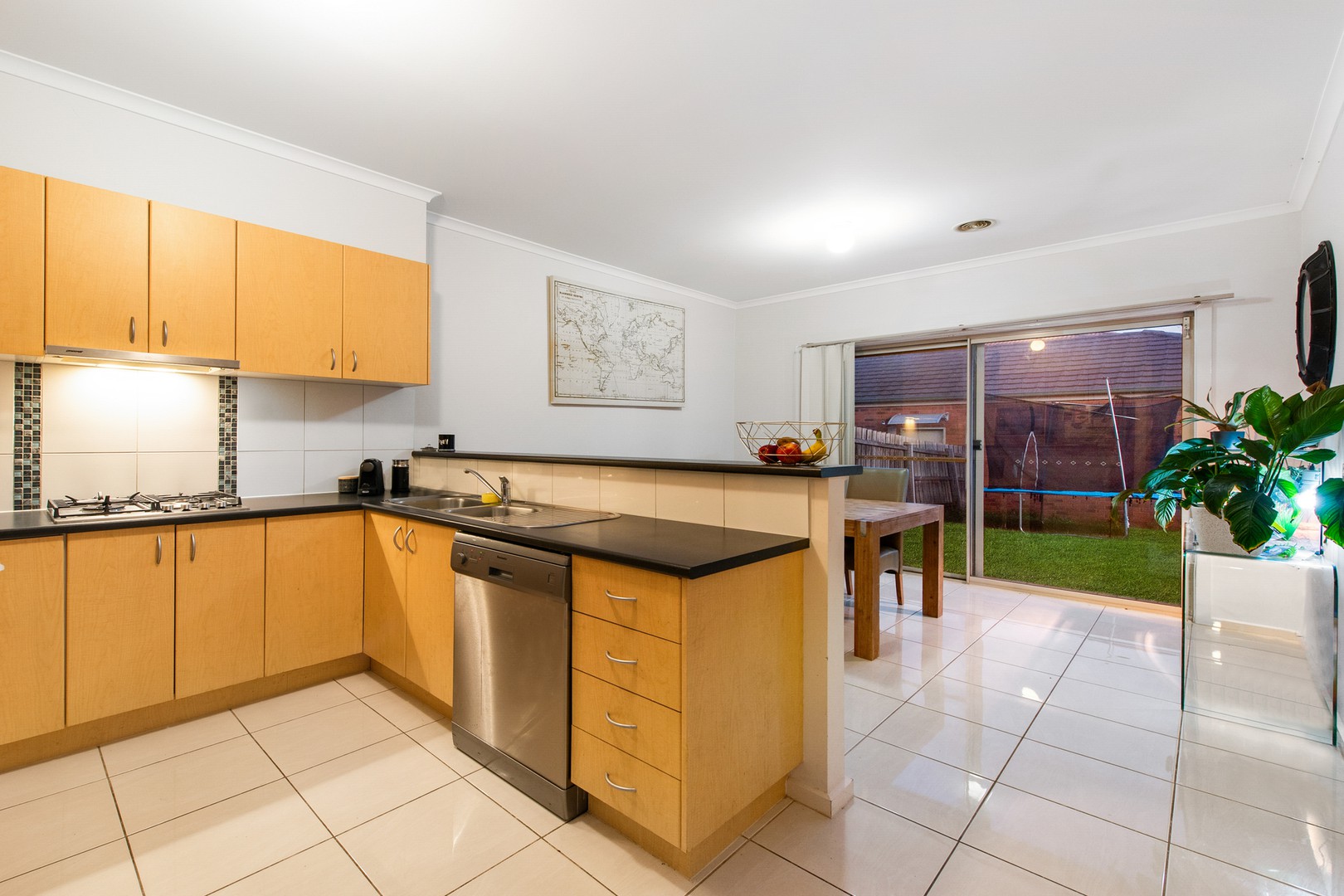 10 The Glades, Taylors Hill, VIC 3037, Taylors Hill - Thumbnail 4