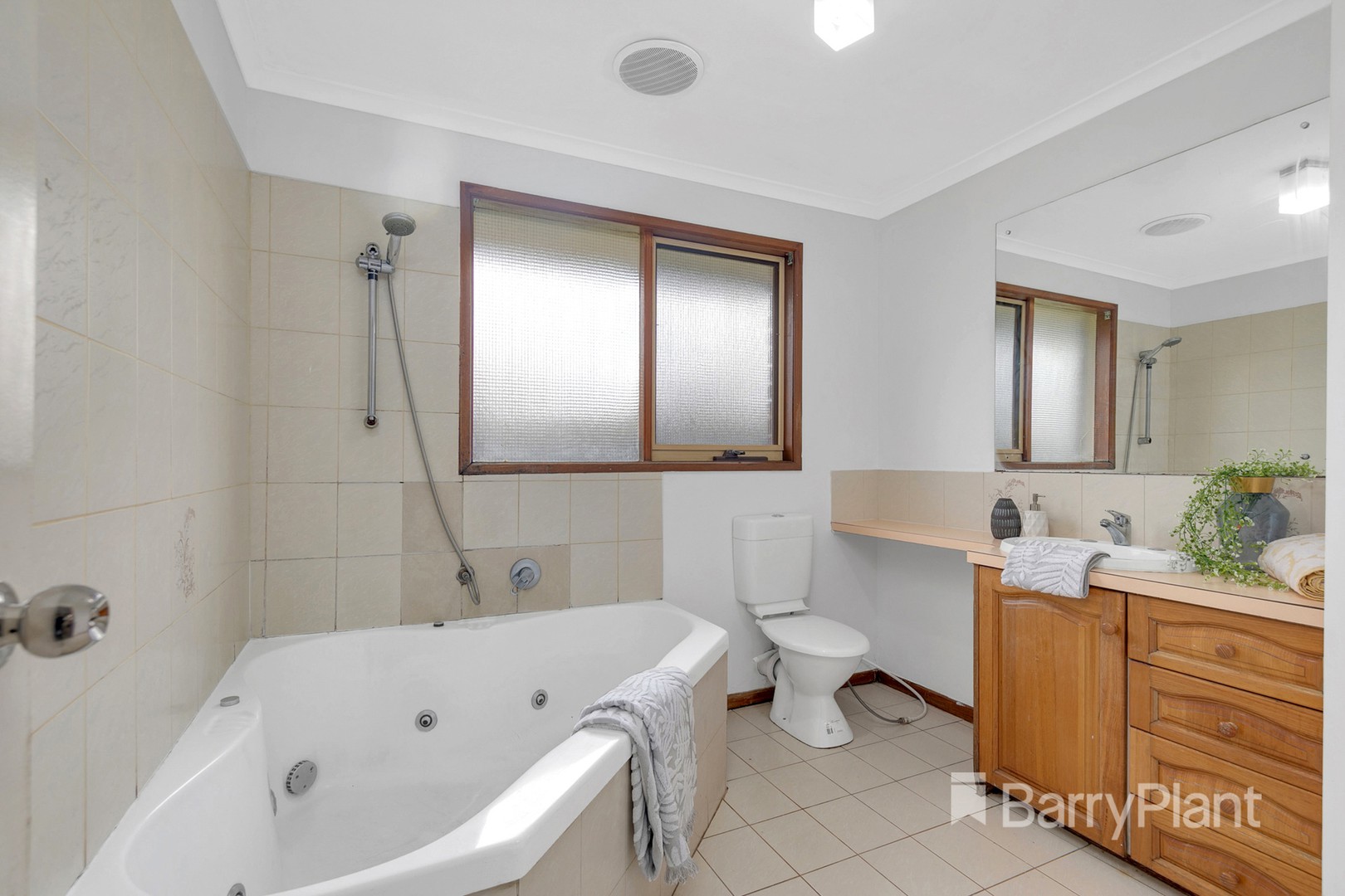 10 Timmins Court, Mill Park, VIC 3082, Mill Park - Thumbnail 3