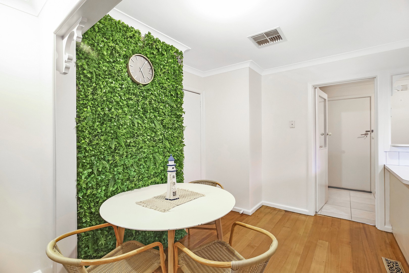 10 Titus Court, Reservoir, VIC 3073, Reservoir - Thumbnail 5
