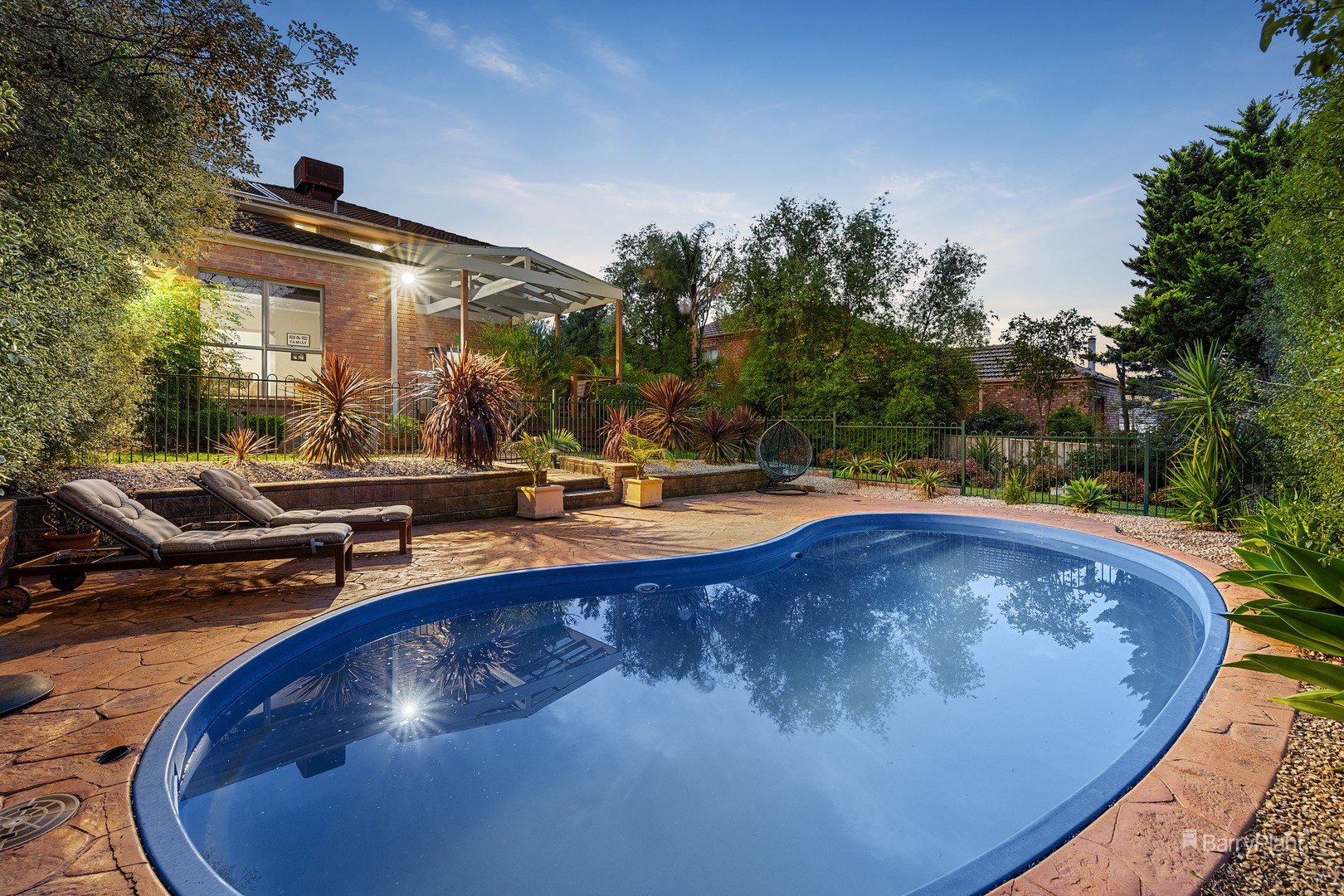 10 Toorak CourtGreensborough, VIC 3088, Greensborough - Thumbnail 4