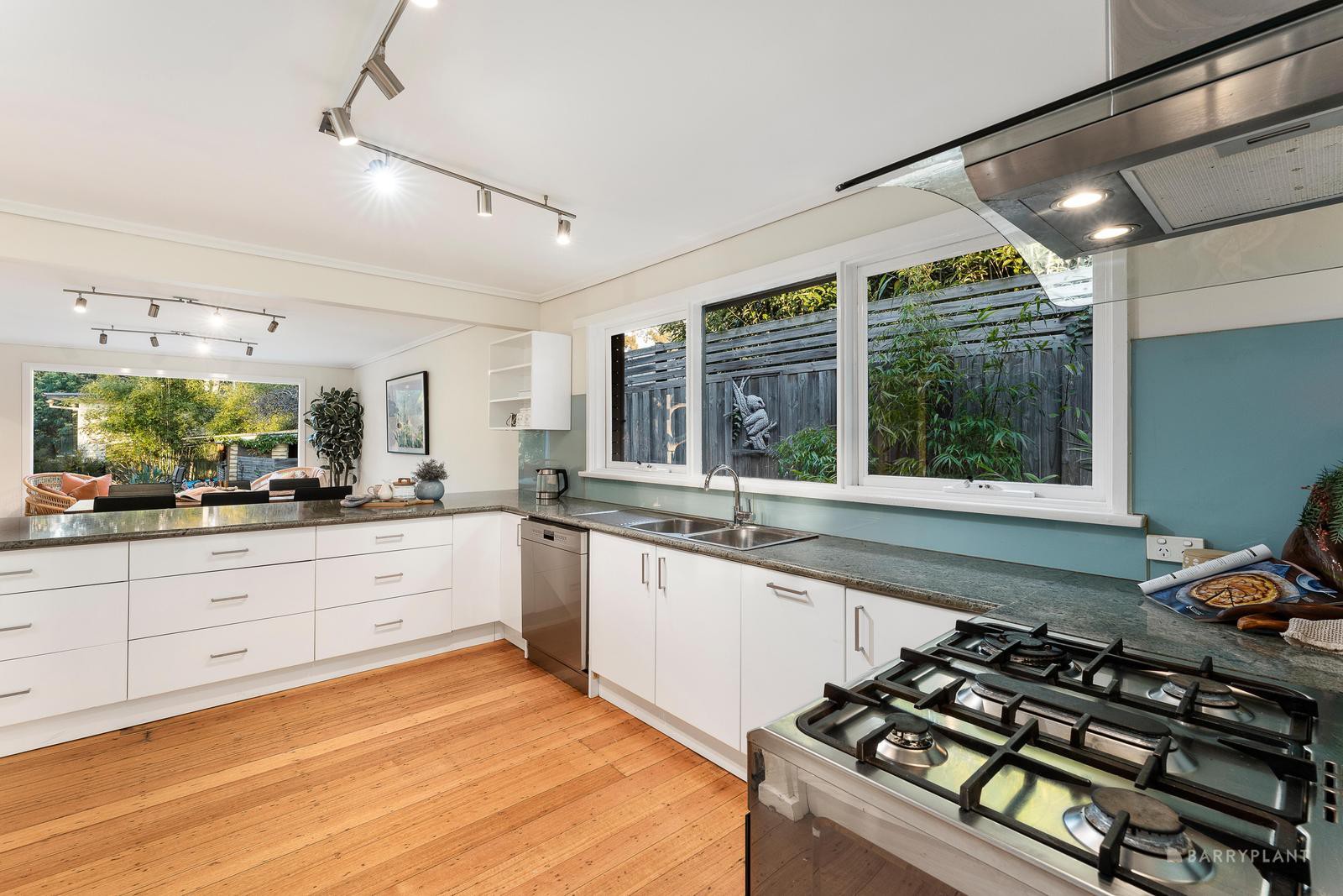 10 Treetop Court, Heathmont, VIC 3135, Heathmont - Thumbnail 3
