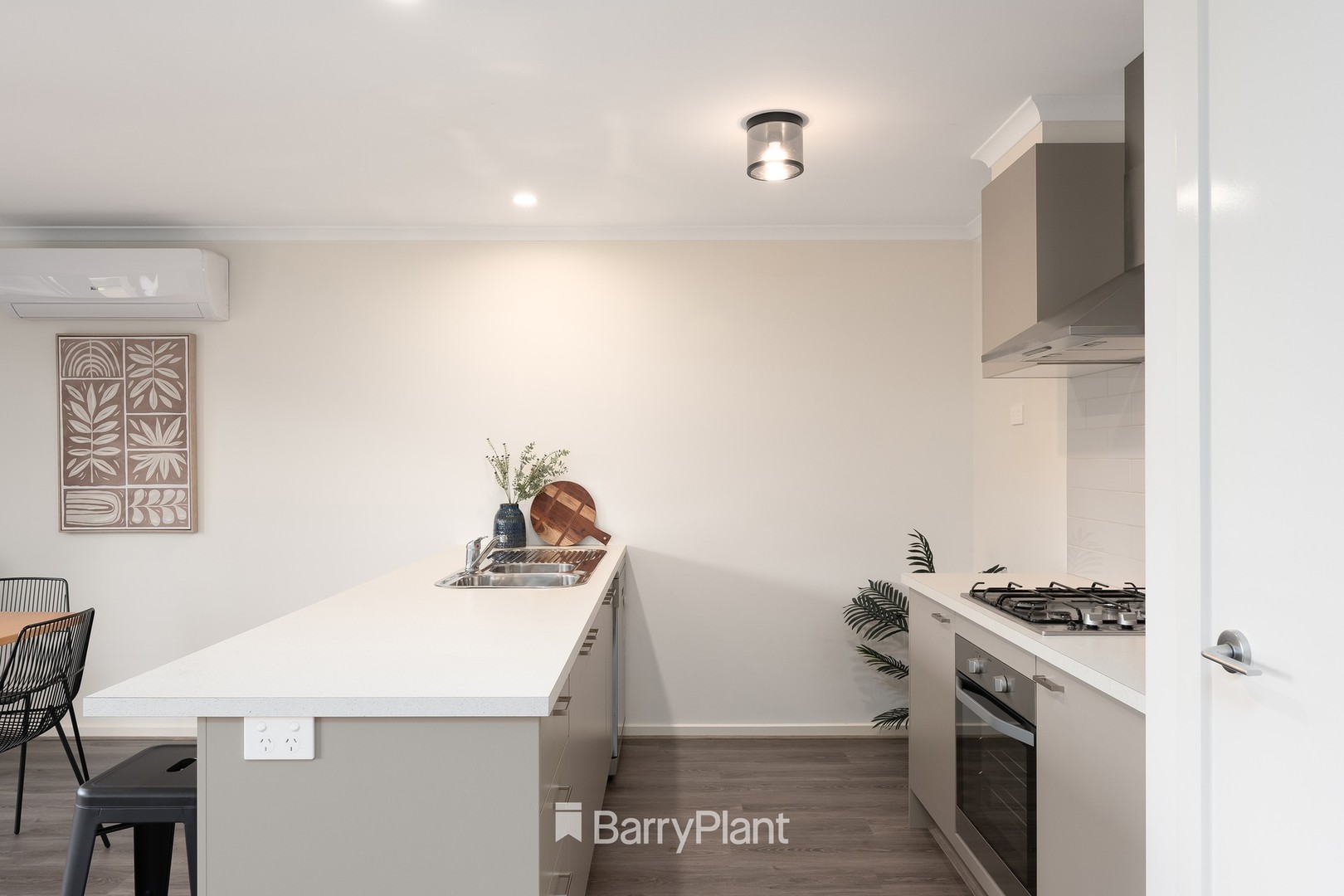 10 Tywin StreetCharlemont, VIC 3217, Charlemont - Thumbnail 5