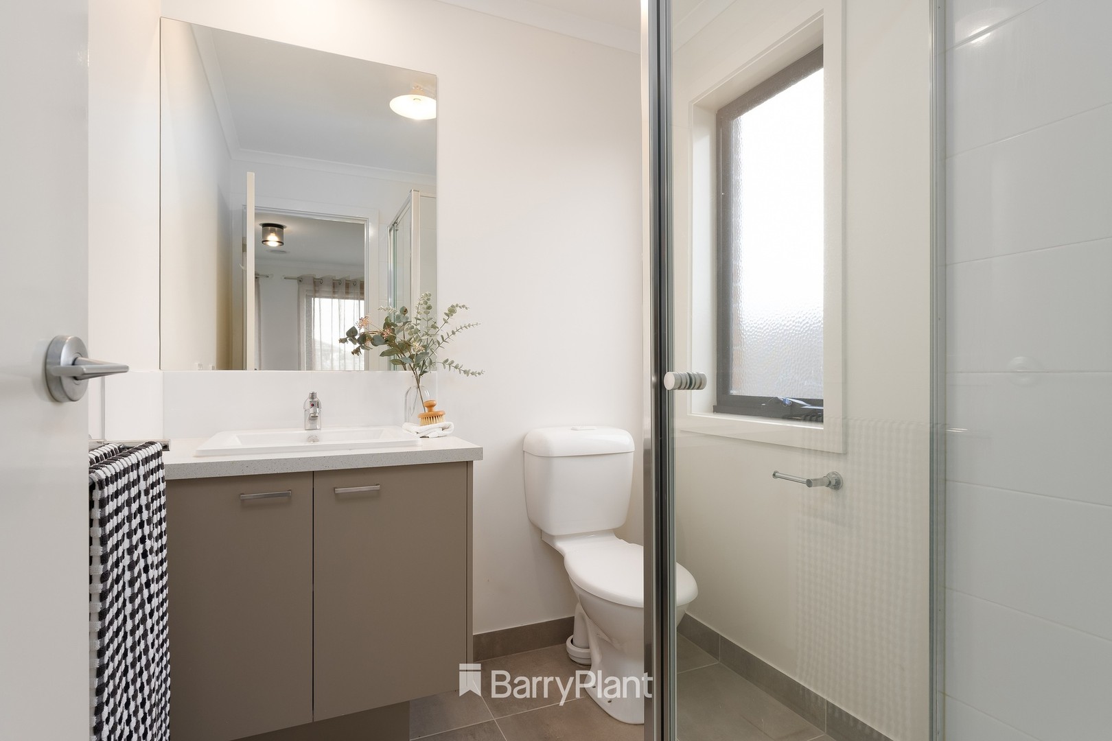 10 Tywin StreetCharlemont, VIC 3217, Charlemont - Thumbnail 7