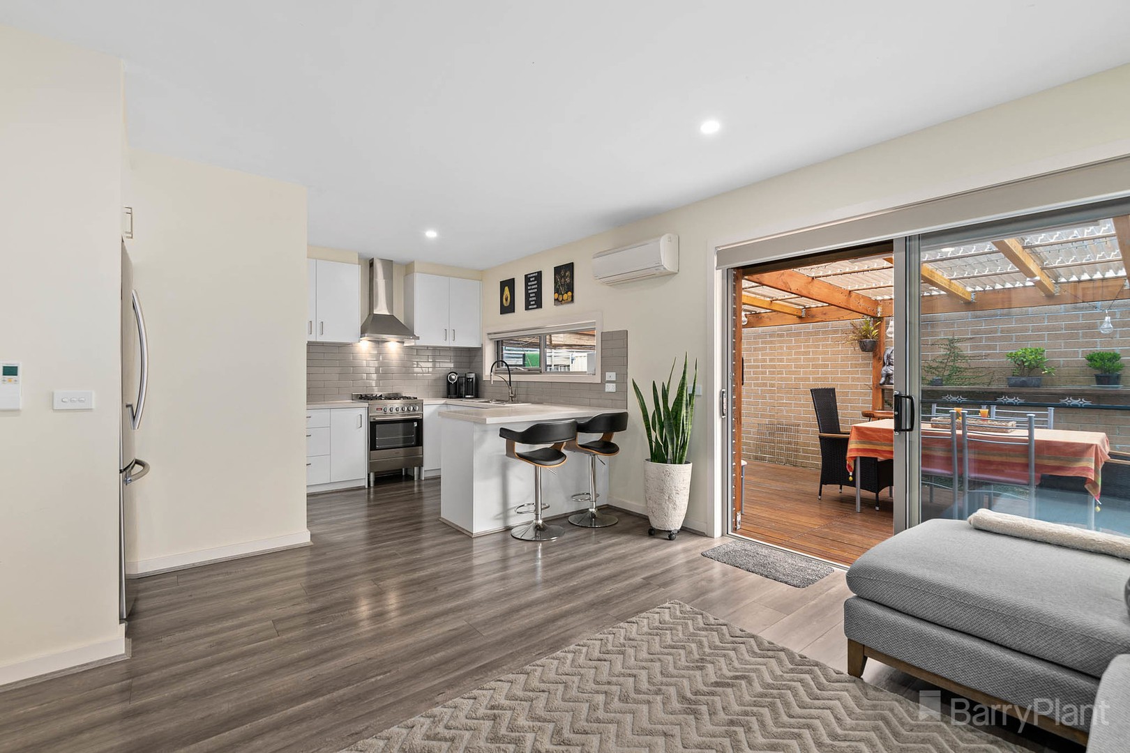 10 Urban Lane, Hallam, VIC 3803, Hallam - Thumbnail 3