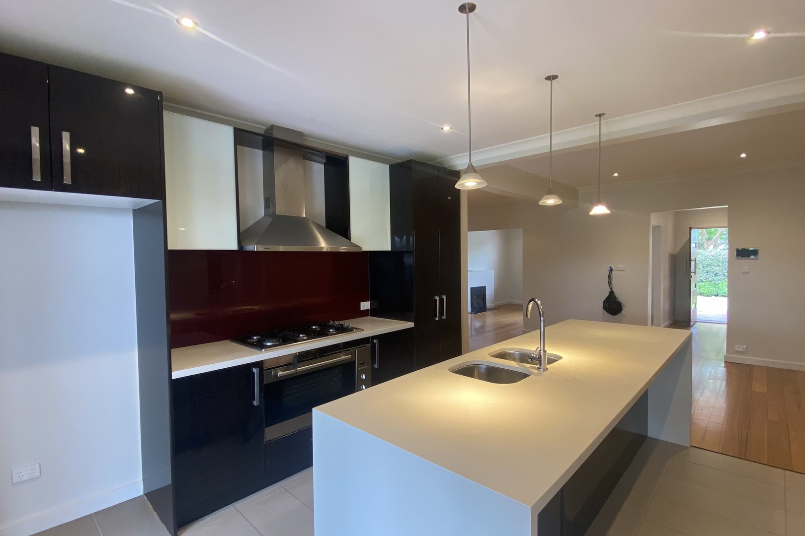 10 Vale Street, Reservoir, VIC 3073, Reservoir - Thumbnail 6