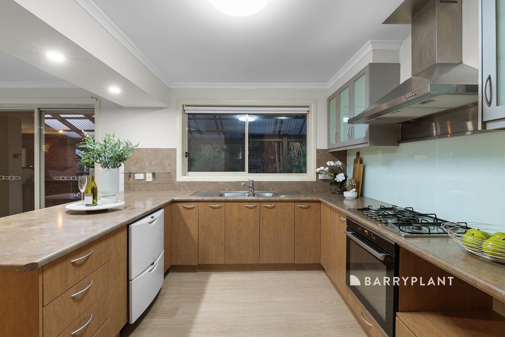 10 Vegas Court, Narre Warren, VIC 3805, Narre Warren - Thumbnail 8