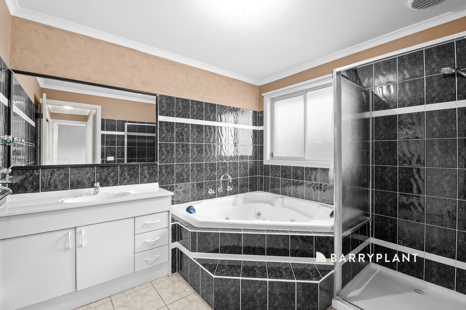 10 Vegas Court, Narre Warren, VIC 3805, Narre Warren - Thumbnail 8