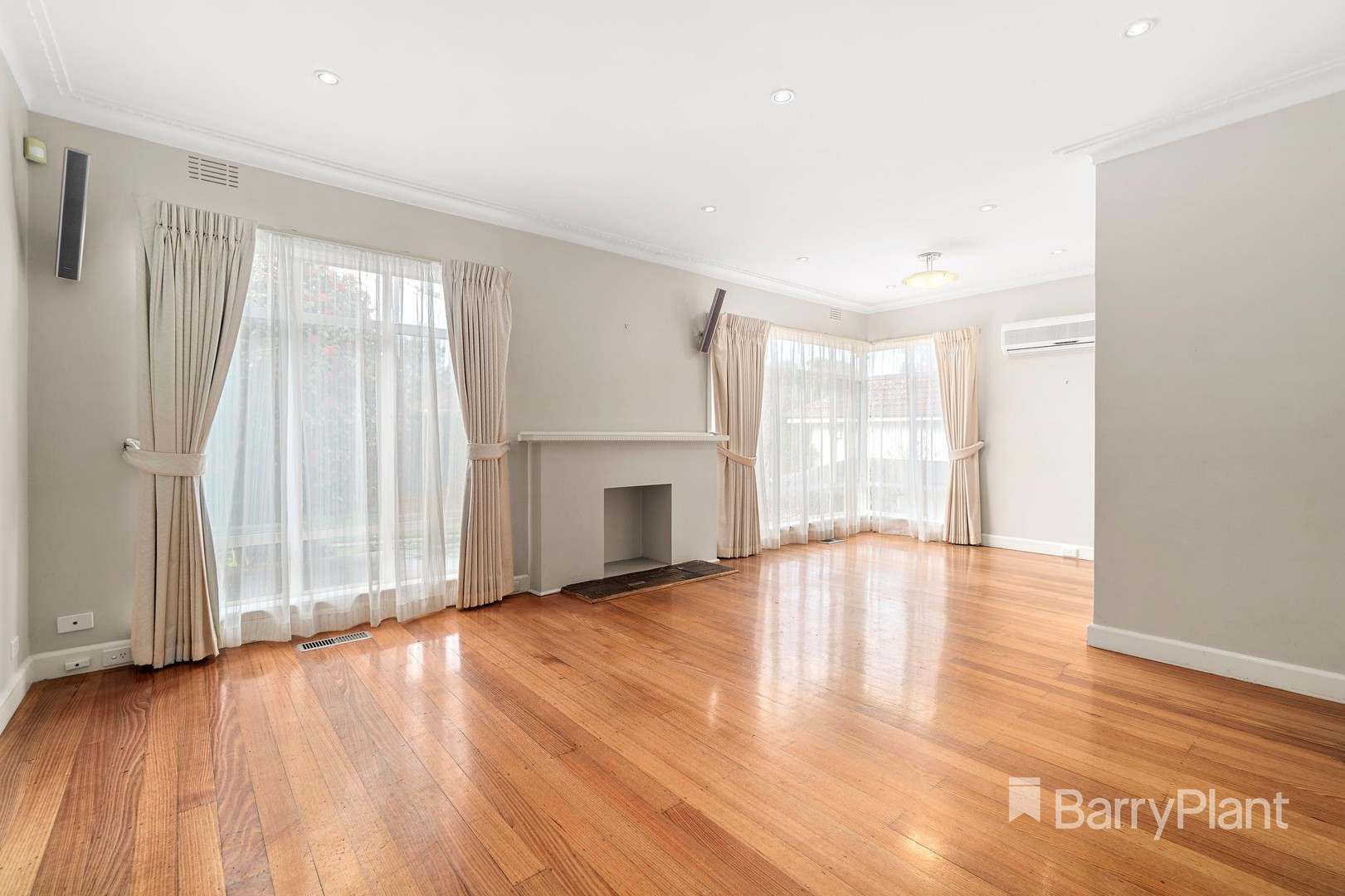 10 Vermont Street, Blackburn South, VIC 3130, Blackburn South - Thumbnail 2