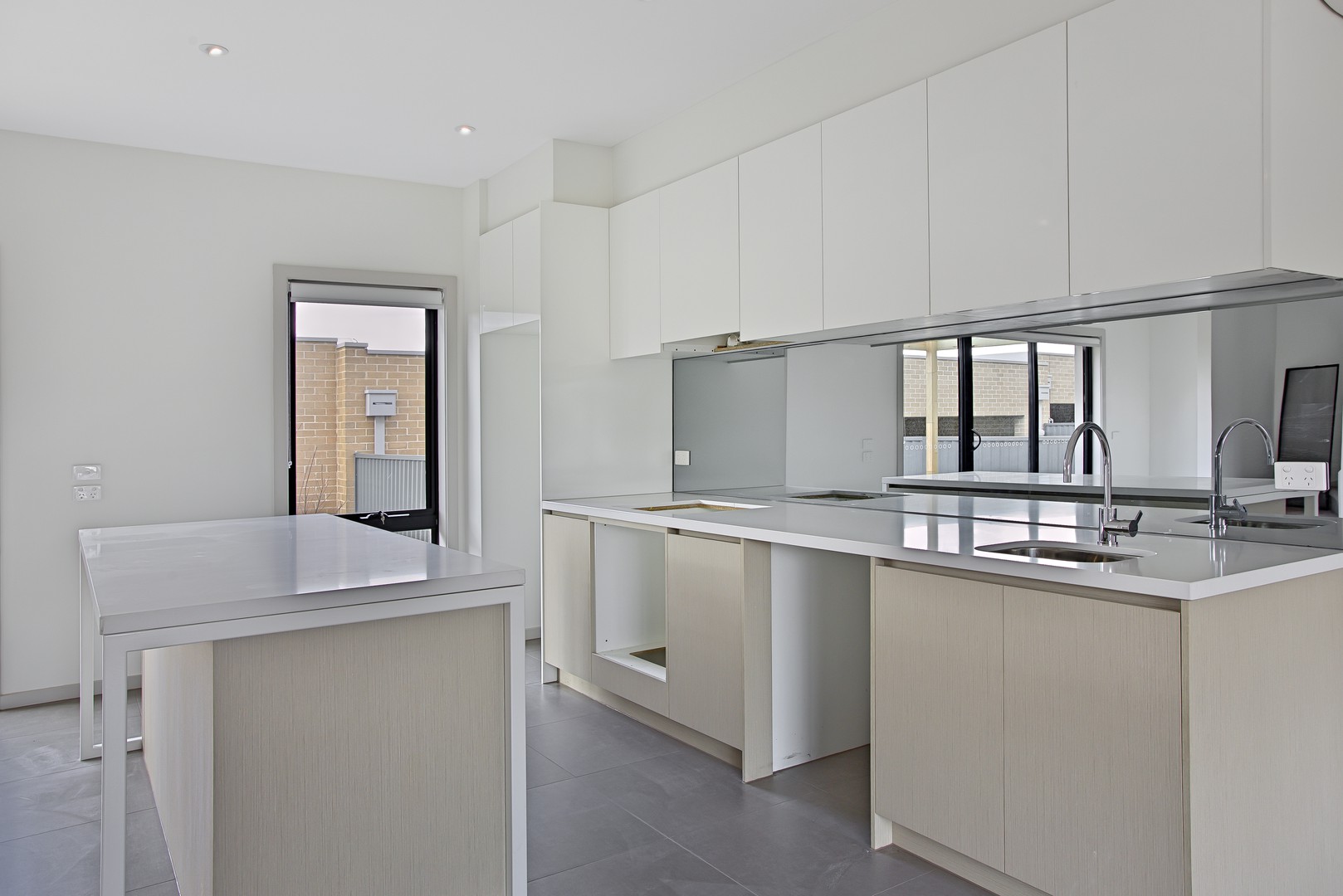 10 Vestley Drive, Mernda, VIC 3754, Mernda - Thumbnail 2