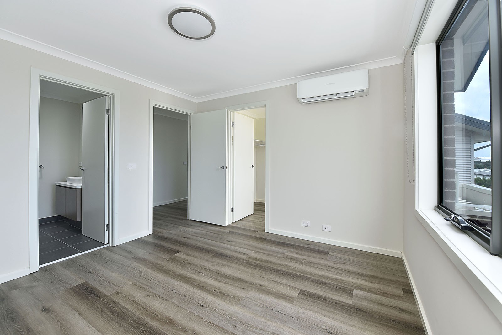 10 Village Crescent, Westmeadows, VIC 3049, Westmeadows - Thumbnail 6
