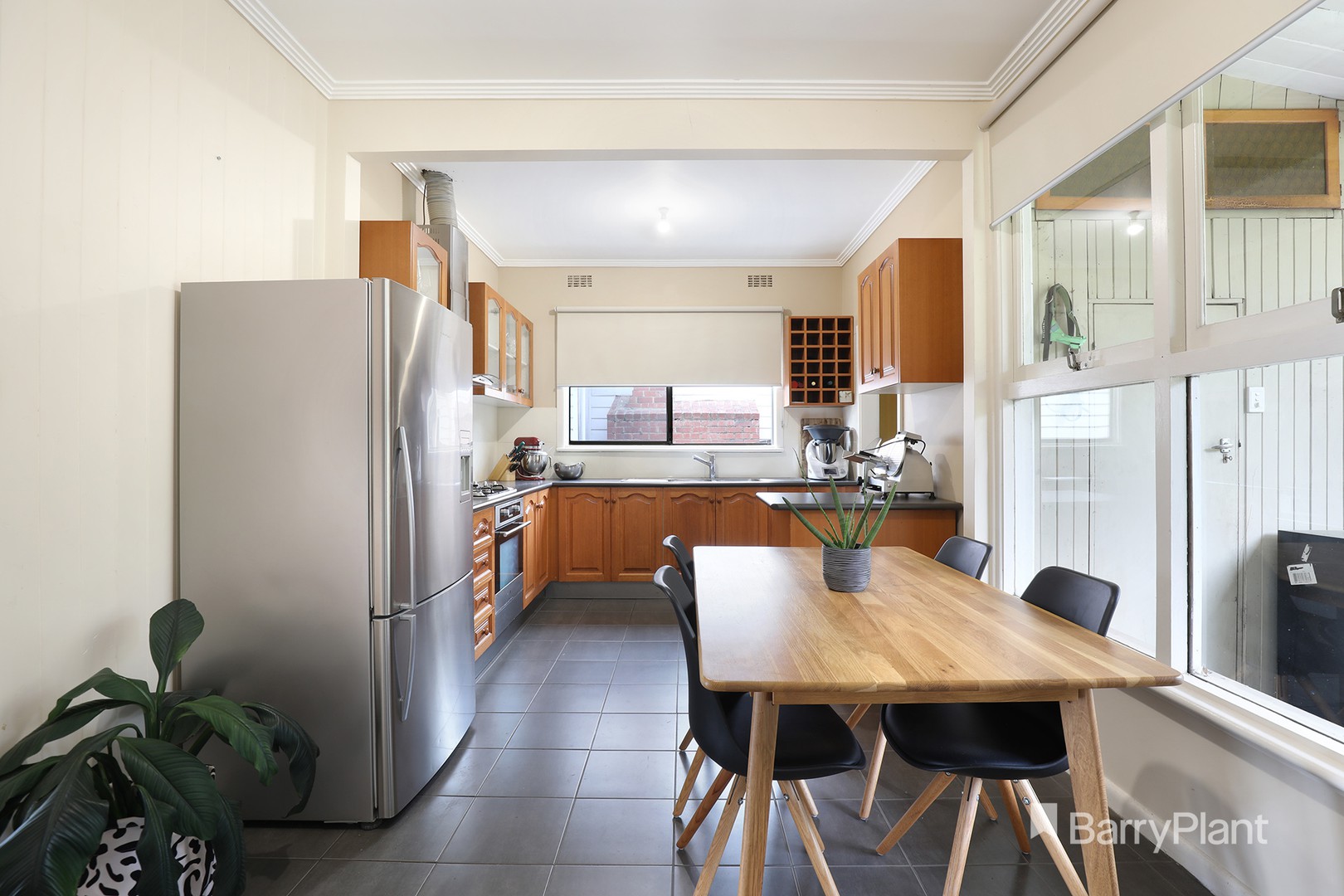 10 Vincent Street, Oak Park, VIC 3046, Oak Park - Thumbnail 5