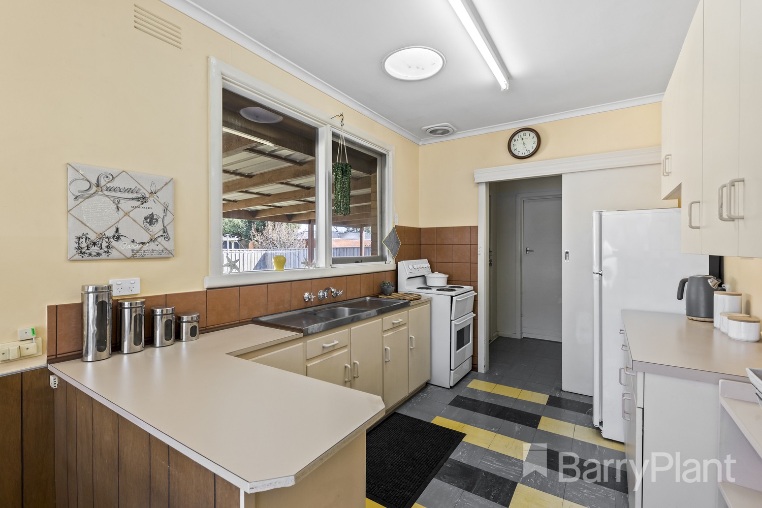 10 Wallara Crescent, Bundoora, VIC 3083, Bundoora - Thumbnail 6