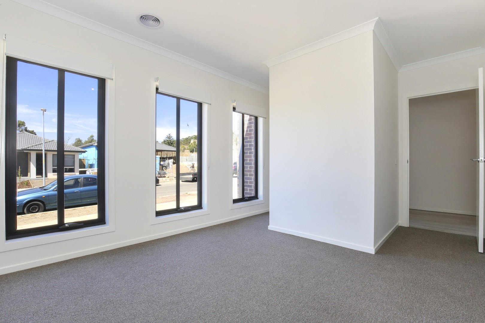 10 Ware Street, Mernda, VIC 3754, Mernda - Thumbnail 5