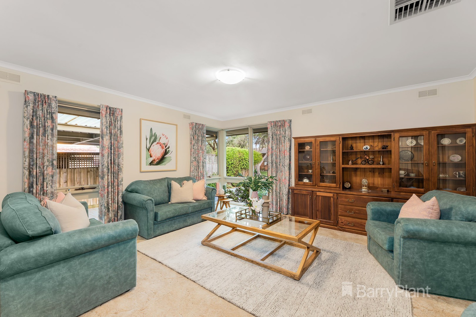 10 Warwick Close, Wantirna, VIC 3152, Wantirna - Thumbnail 2