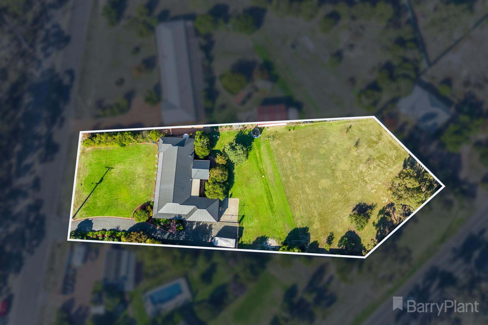 10 Watson DriveStrathfieldsaye, VIC 3551, Strathfieldsaye - Thumbnail 2