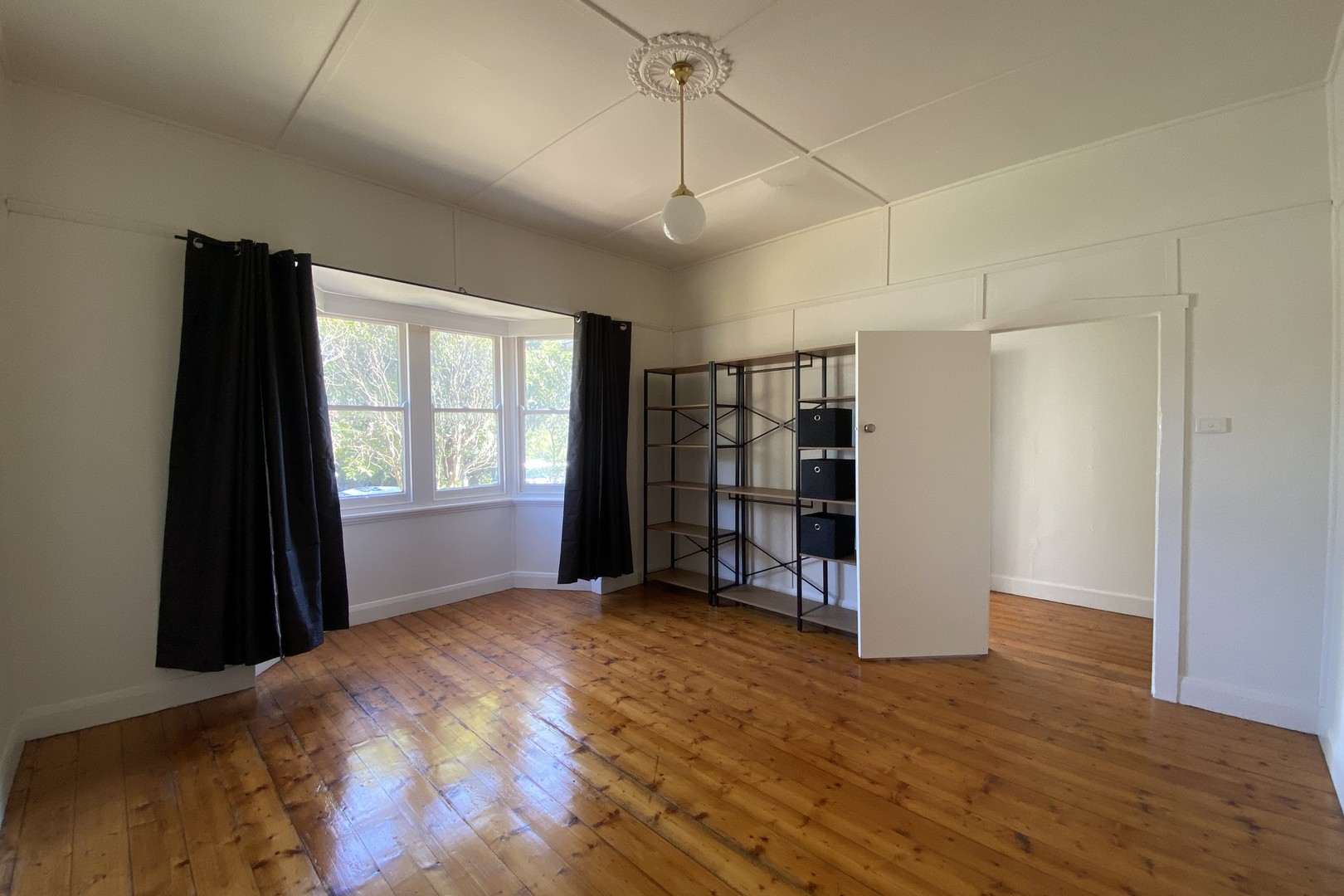 10 Wattlebrae Street, Reservoir, VIC 3073, Reservoir - Thumbnail 3