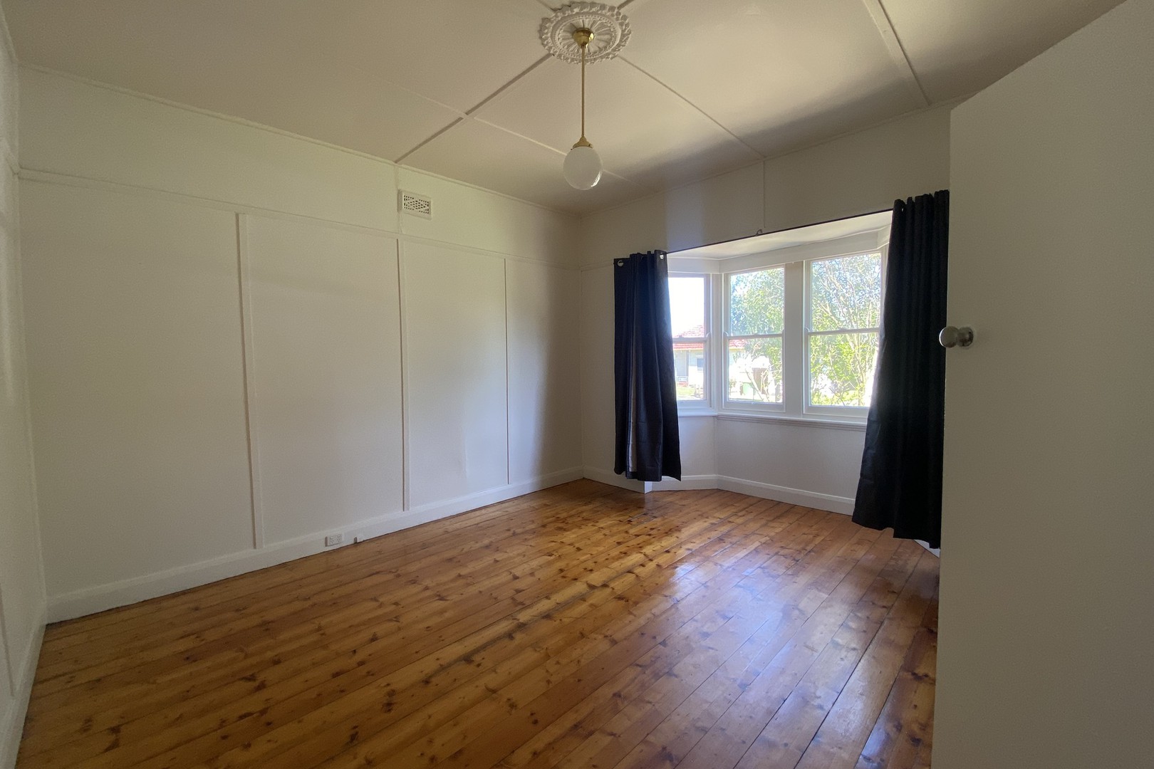 10 Wattlebrae Street, Reservoir, VIC 3073, Reservoir - Thumbnail 5