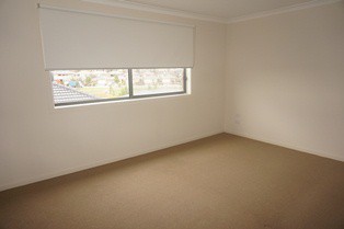 10 Waugh Street, Sunbury, VIC 3429 - Thumbnail 2 - 21/10/2021
