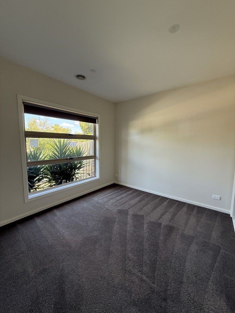 10 Wedding Drive, Wallan, VIC 3756, Wallan - Thumbnail 3