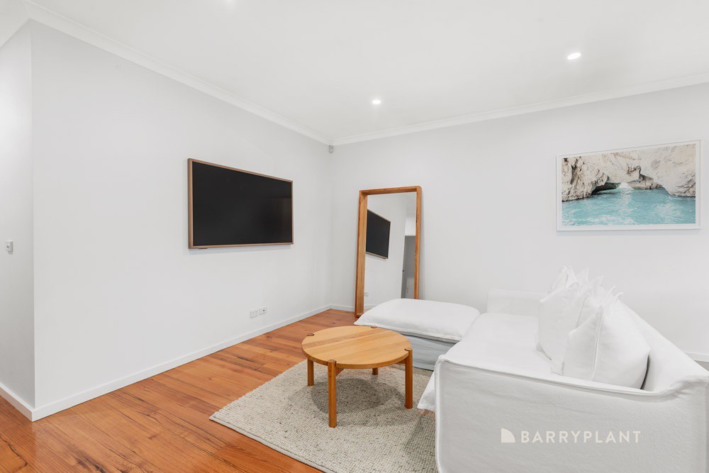 10 Weemala Court, Bayswater, VIC 3153, Bayswater - Thumbnail 4