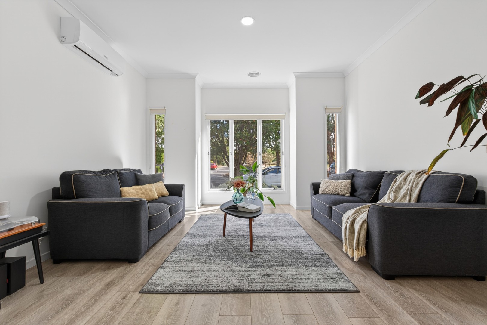 10 Westerfolds Terrace, Caroline Springs, VIC 3023, Caroline Springs - Thumbnail 7