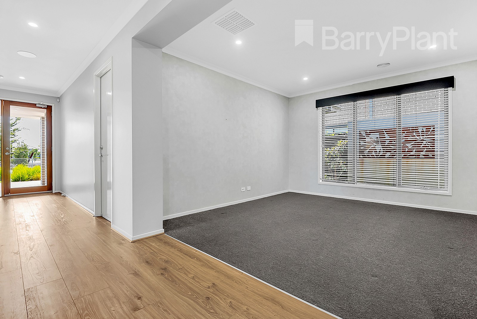 10 Whiteleaf Drive, Mickleham, VIC 3064 - Thumbnail 2 - 08/09/2026