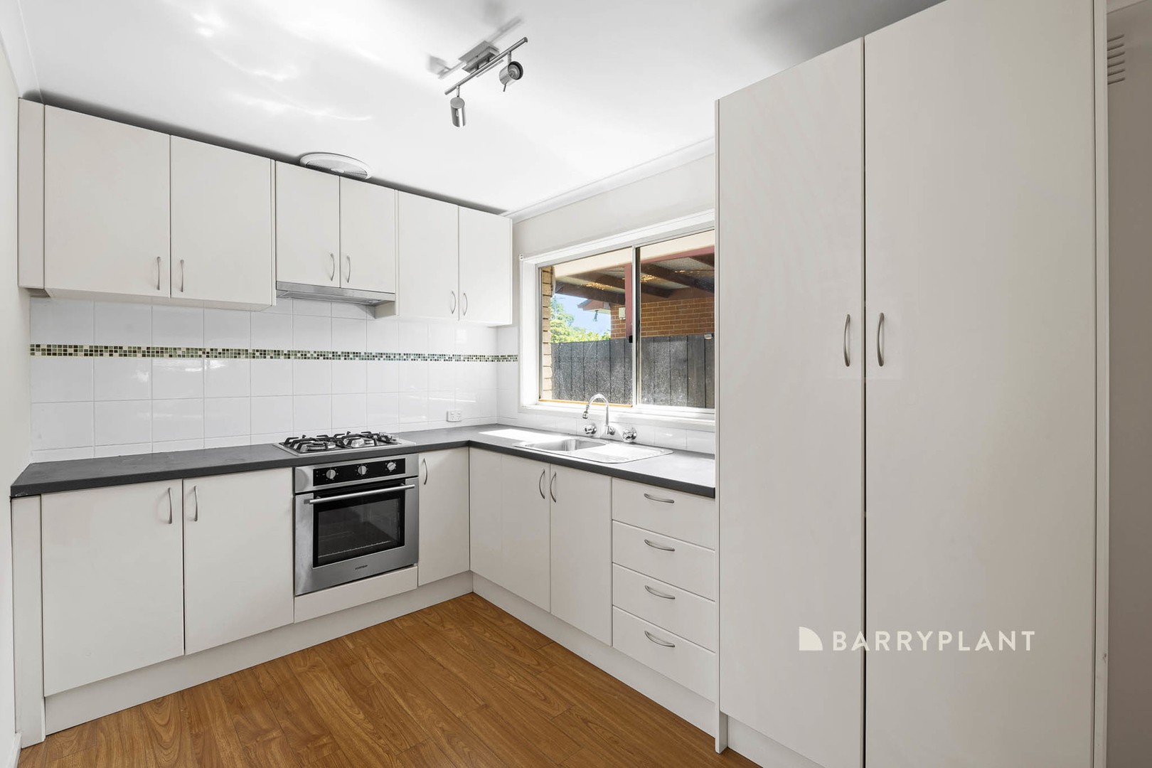 10 Wilam Court, Cranbourne, VIC 3977, Cranbourne - Thumbnail 2