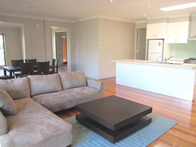 10 Woorarra Avenue, Doncaster East, VIC 3109, Doncaster East - Thumbnail 3