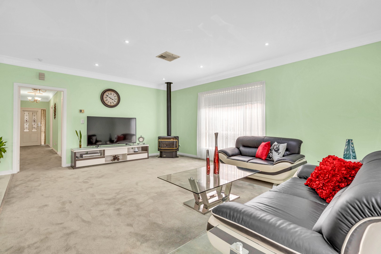 10 Wotan Drive, Epping, VIC 3076, Epping - Thumbnail 5