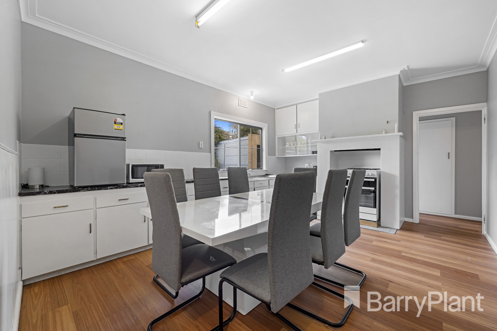 10 York Street, Golden Point, VIC 3350, Golden Point - Thumbnail 3