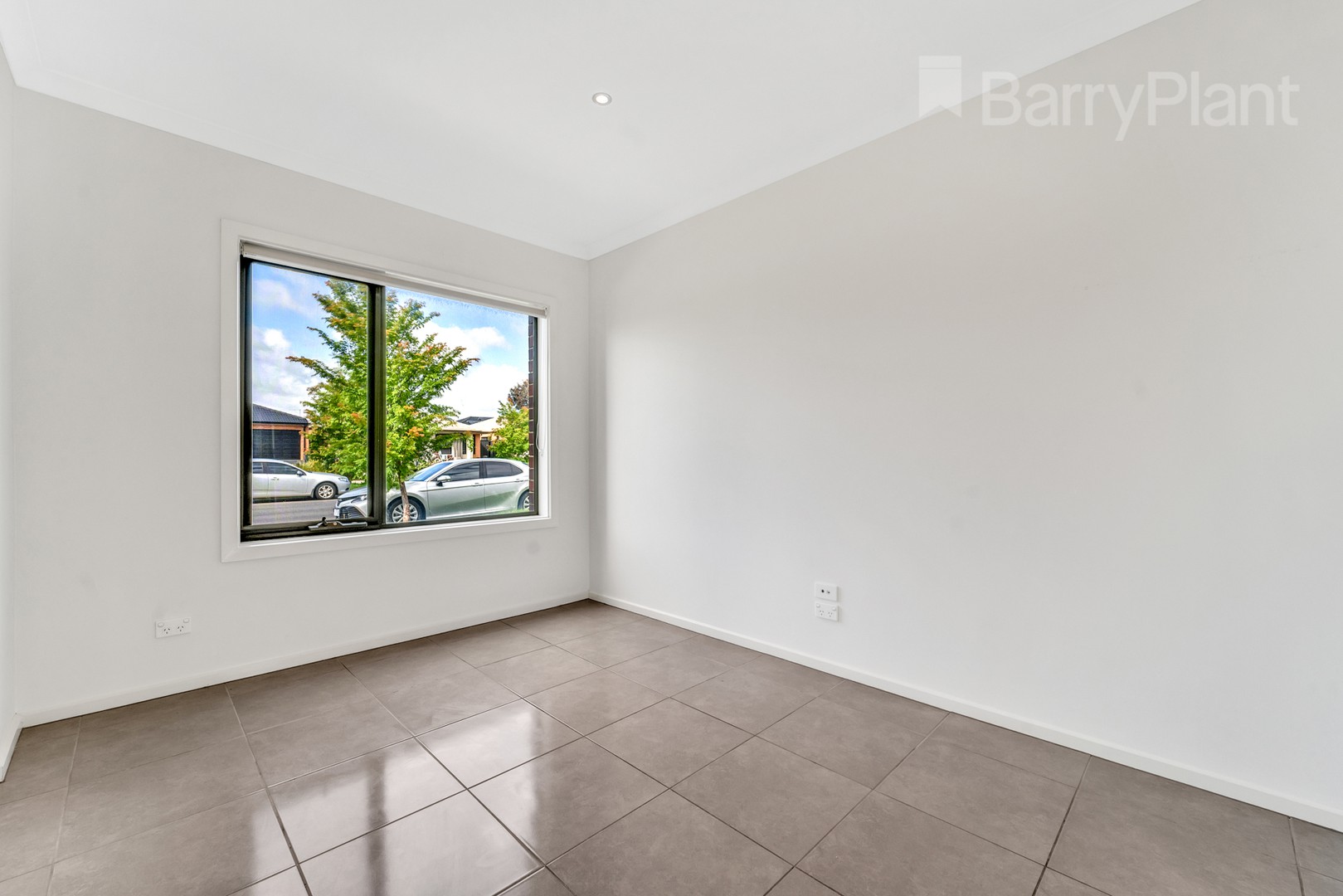 100 Baronial Way, Craigieburn, VIC 3064, Craigieburn - Thumbnail 6