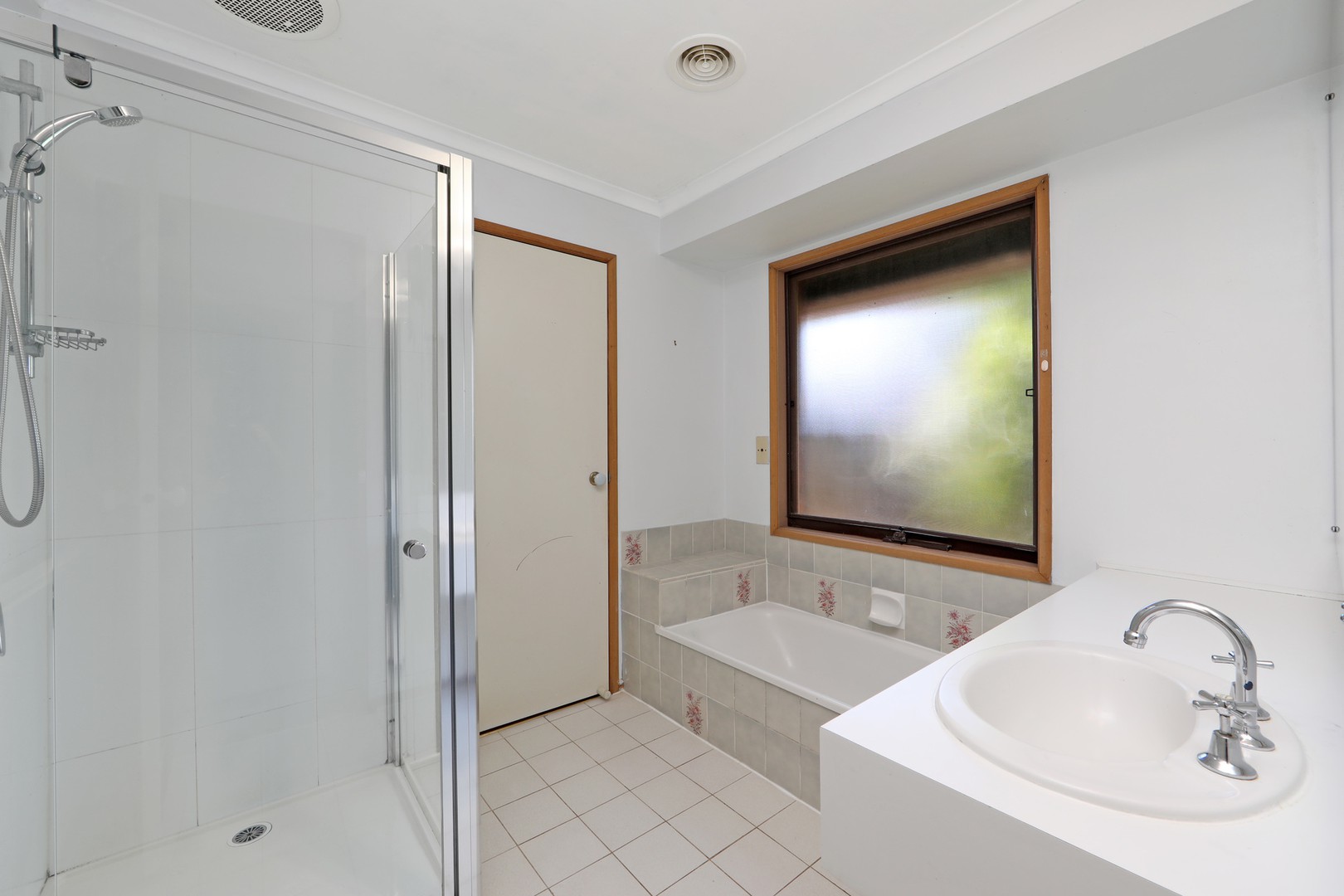 100 Bridgewater Way, Rowville, VIC 3178, Rowville - Thumbnail 6