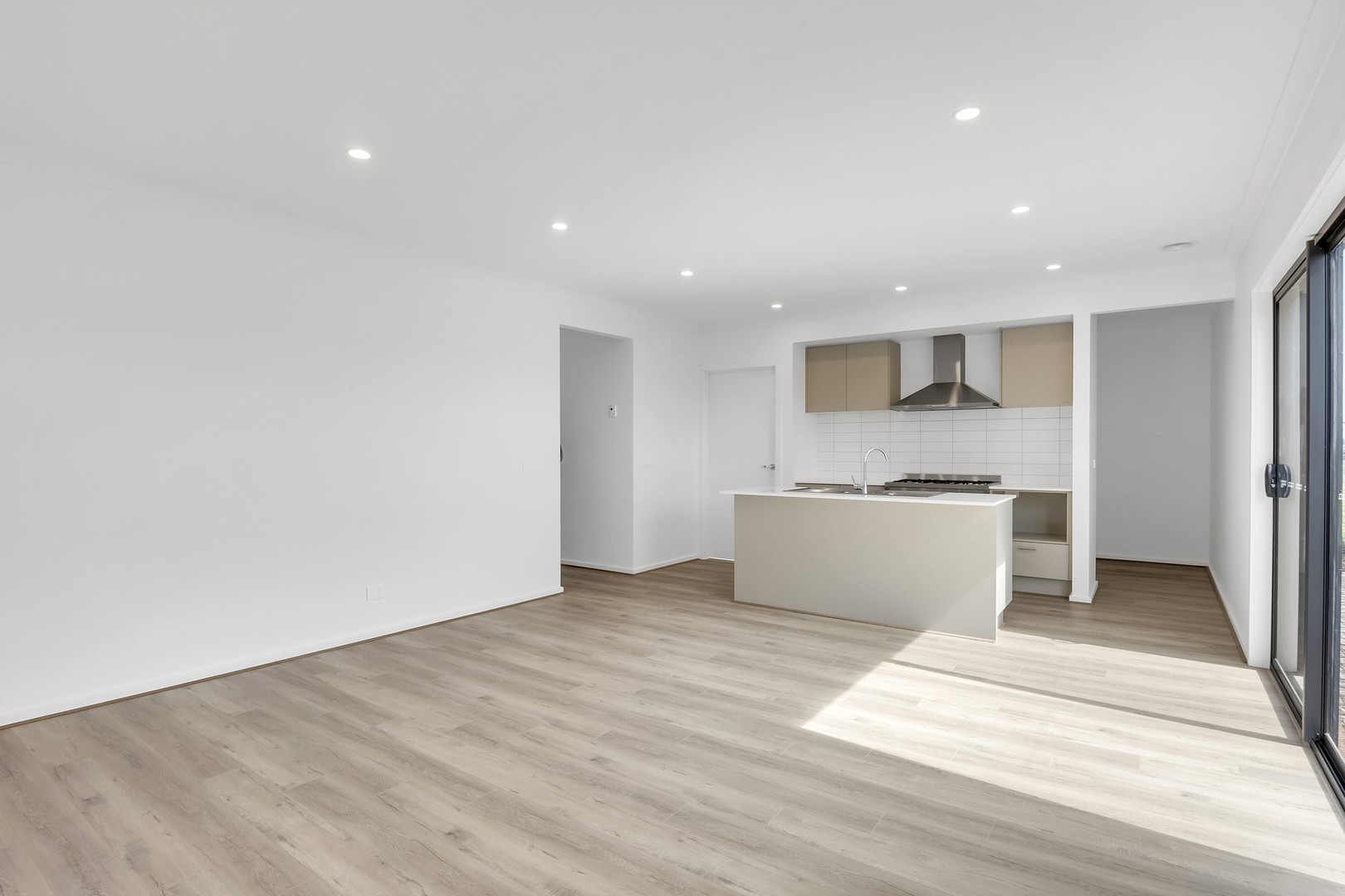 100 Brown Boulevard, Donnybrook, VIC 3064 - Thumbnail 1 - 09/10/2025