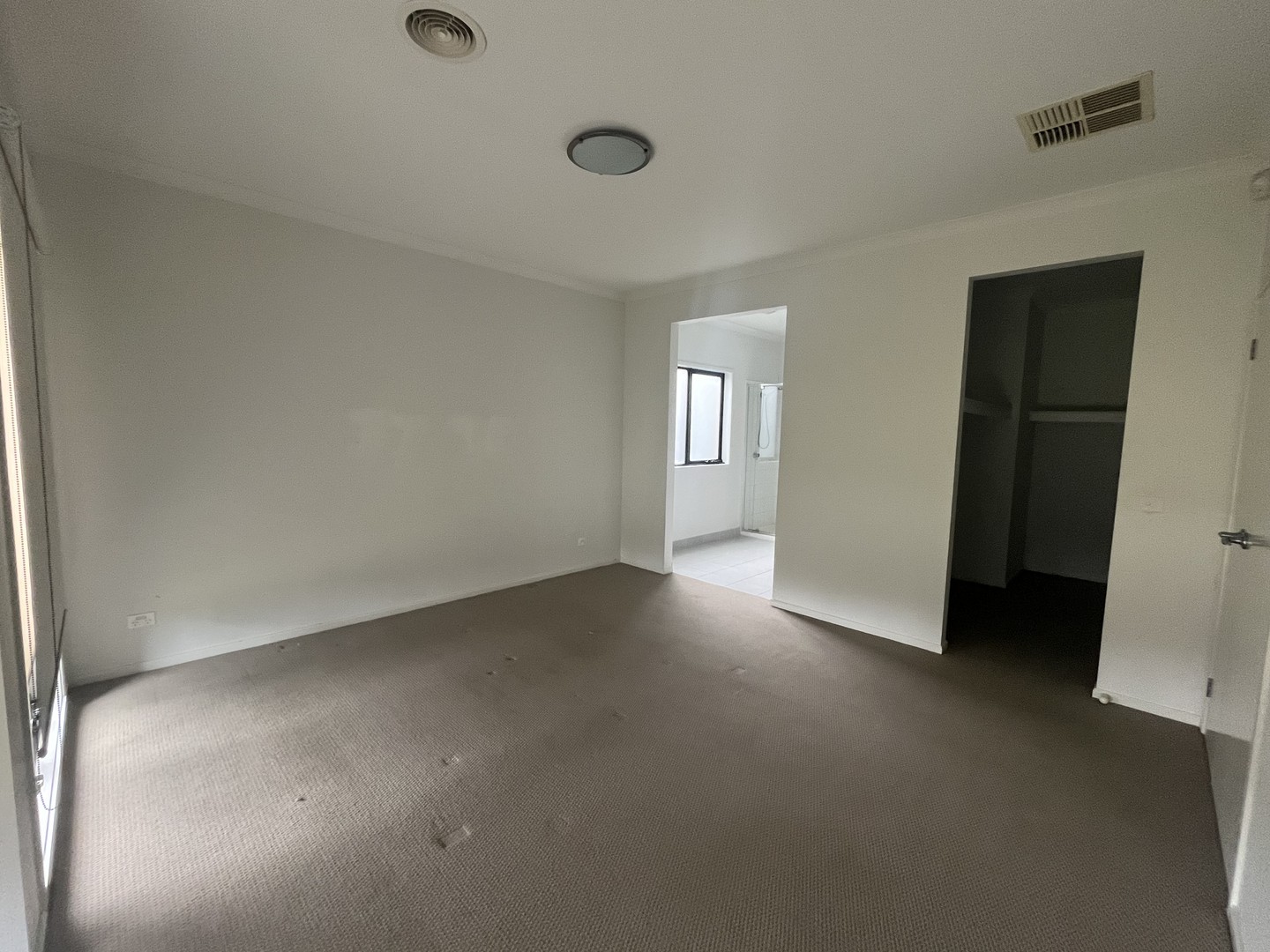 100 Eltham Parade, Manor Lakes, VIC 3024, Manor Lakes - Thumbnail 2