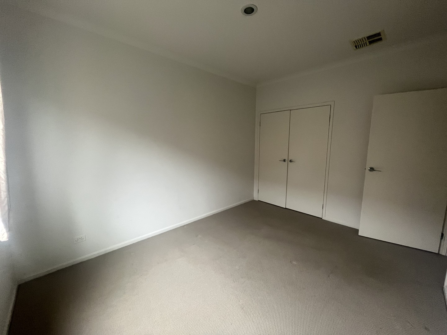 100 Eltham Parade, Manor Lakes, VIC 3024, Manor Lakes - Thumbnail 8