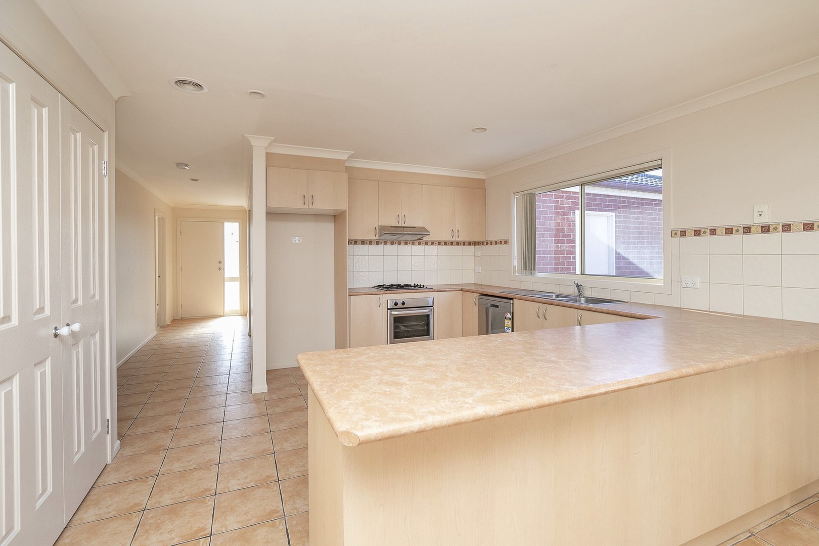 100 Glenbruar Drive, Hillside, VIC 3037, Hillside - Thumbnail 4