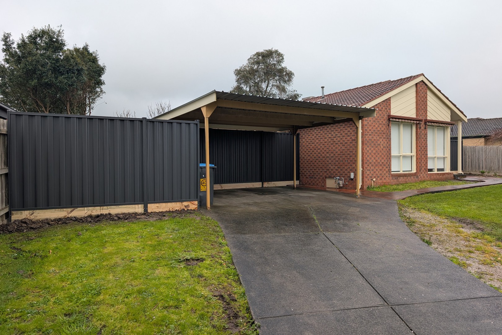 100 Lakesfield Drive, Lysterfield, VIC 3156 - Thumbnail 1 - 23/07/2026