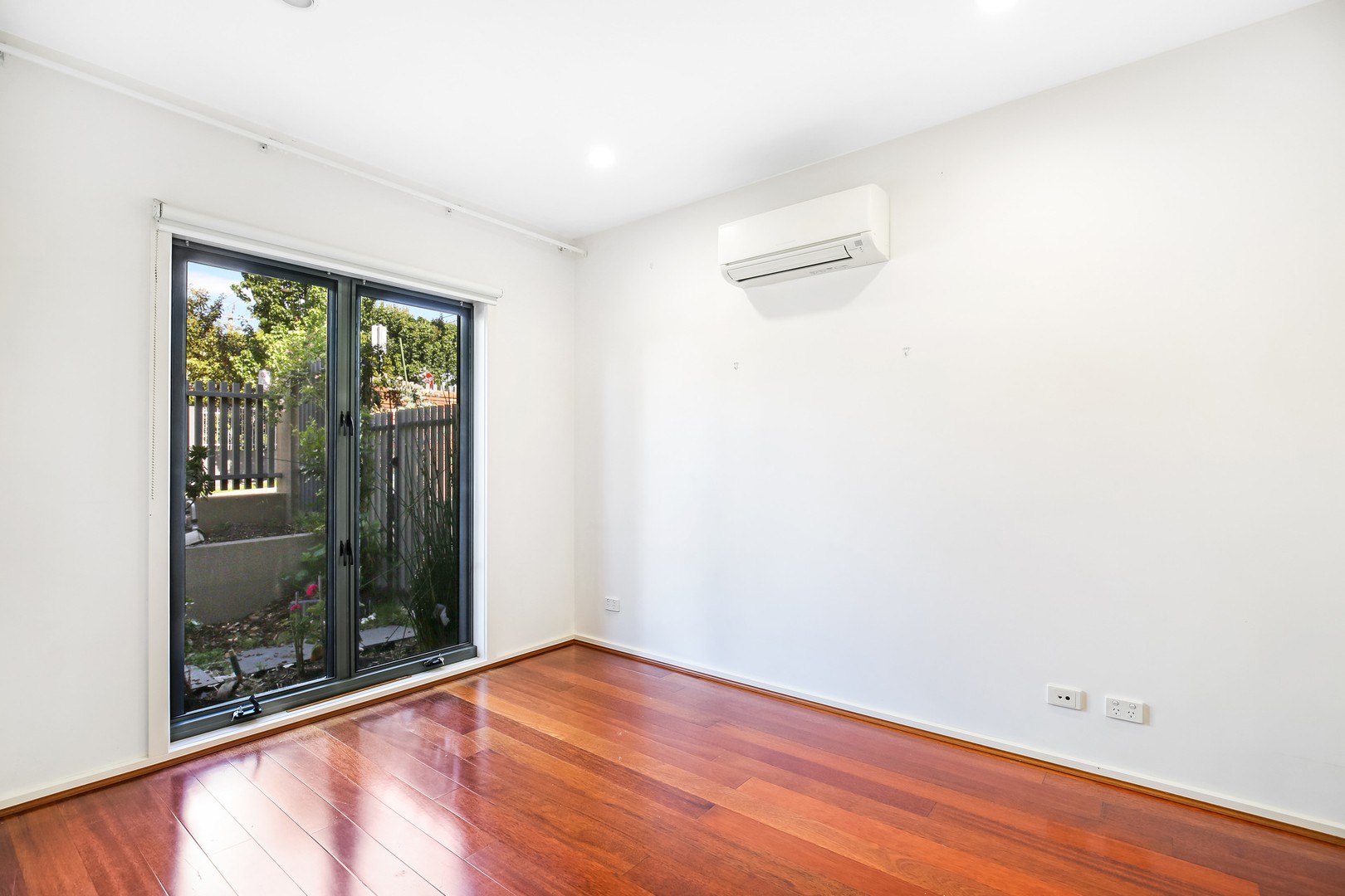 100 Nickson Street, Bundoora, VIC 3083, Bundoora - Thumbnail 3