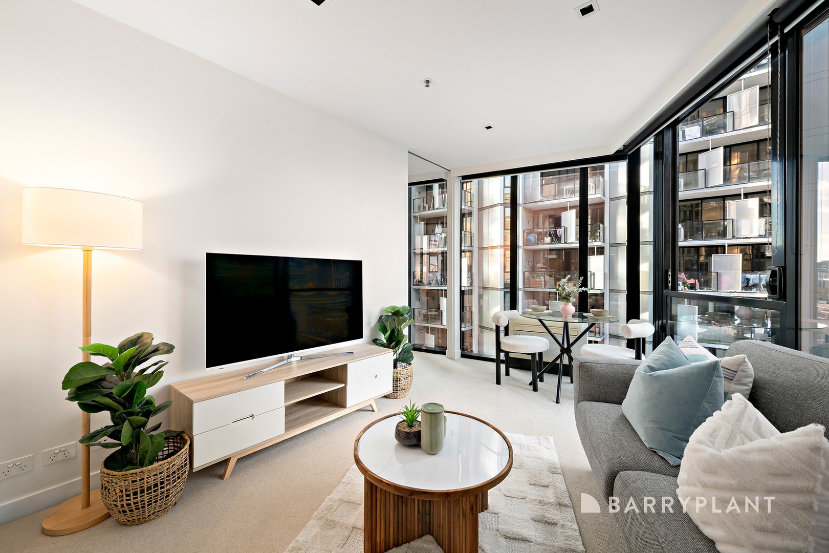 1001/677 La Trobe Street, Docklands, VIC 3008 - Thumbnail 2 - 10/06/2026