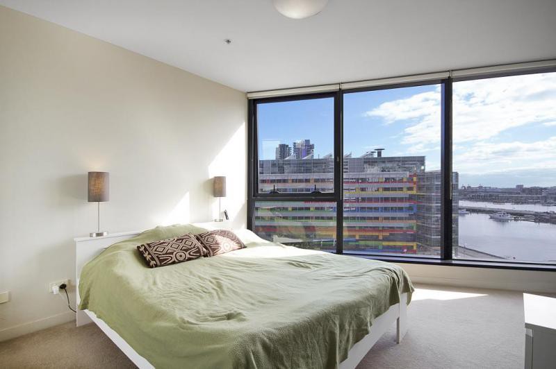 1002/100 Harbour Esplanade, Docklands, VIC 3008, Docklands - Thumbnail 5
