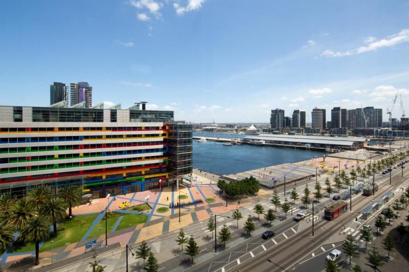 1002/100 Harbour Esplanade, Docklands, VIC 3008, Docklands - Thumbnail 7