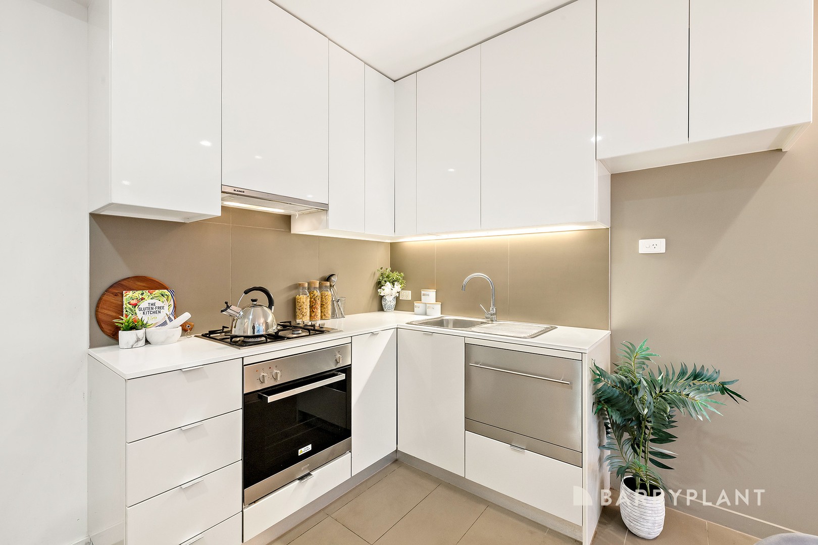 1003/33-43 Batman Street, West Melbourne, VIC 3003, West Melbourne - Thumbnail 4